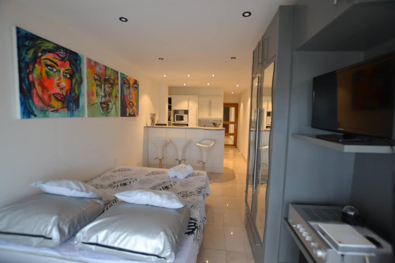 Studio Naturiste "Harbor" Port Nature 841 Agde Buitenkant foto
